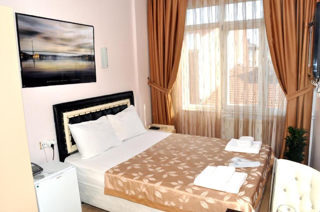 Bade 2 Hotel Istanbul Zimmer foto