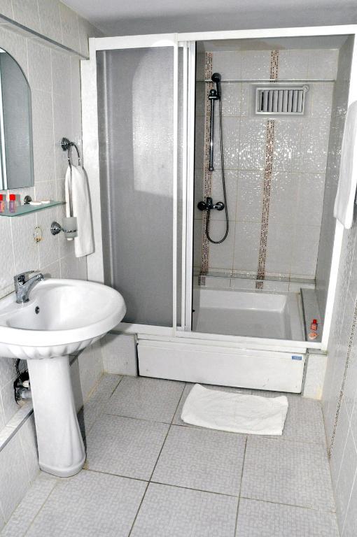 Bade 2 Hotel Istanbul Zimmer foto